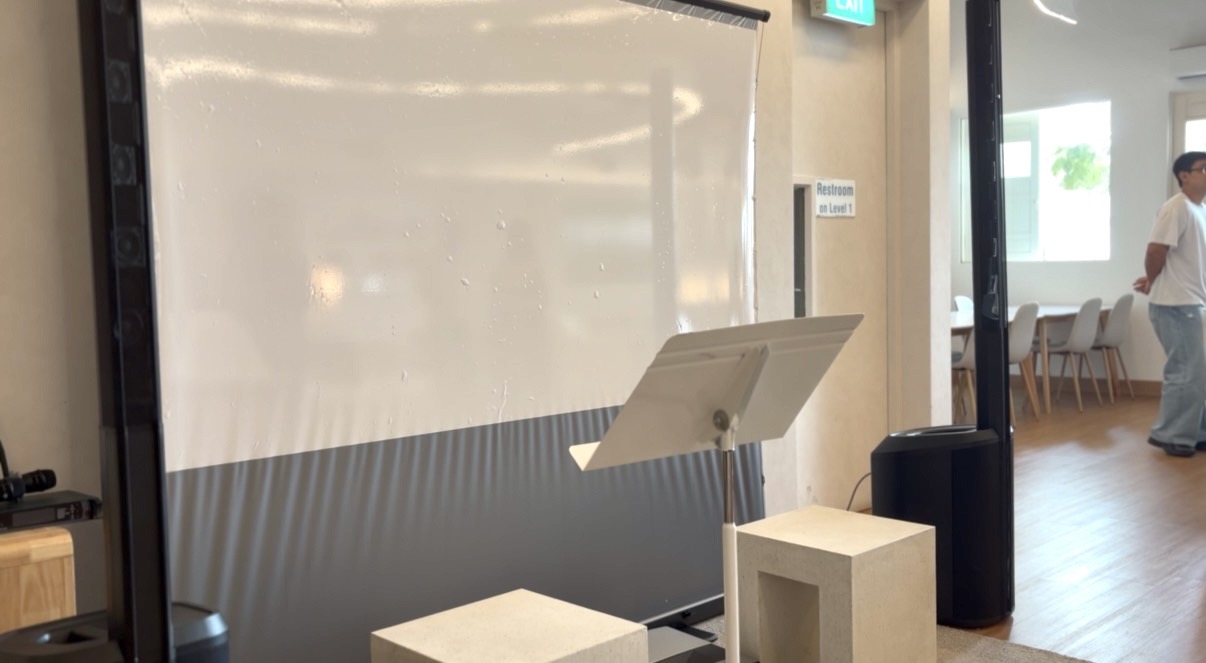 BYD Cafe interior